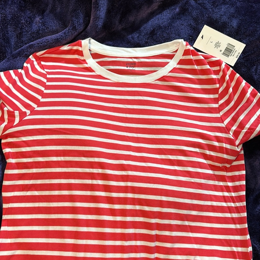 NWT Crown & Ivy coral strip t-shirt